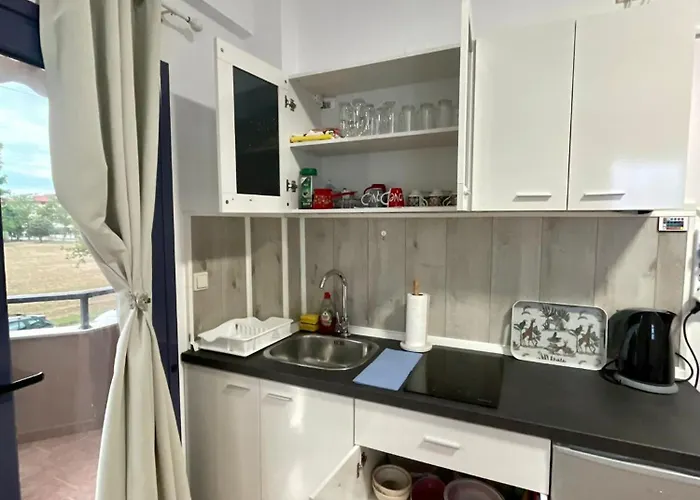 Stevanovic Apartment Olympiakí Aktí